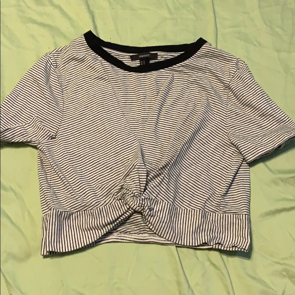 Stripped Crop Top